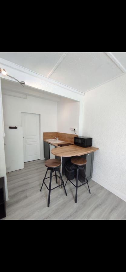 Sel Apartment Безие Екстериор снимка